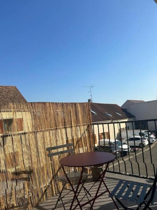 Appartement Plein De Charme Coignières Exterior foto